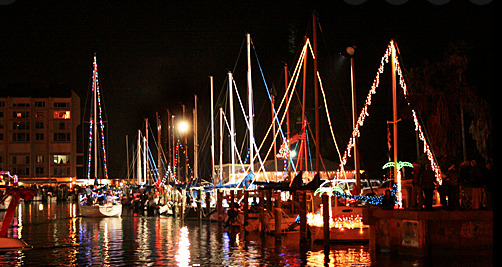 Christmas Boat Light-Up 2021
